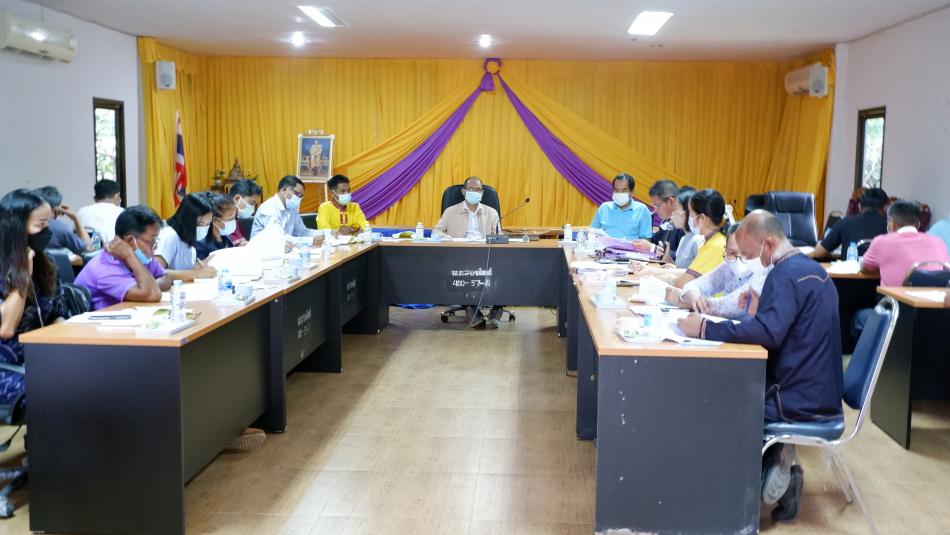 ประชุมชี้แจงแนวทางการขับเคลื่อนโครงการพระราชดำริด้านสาธารณสุขและการพิจารณาให้ความช่วยเหลือกลุ่มเปราะบางด้านการศึกษา